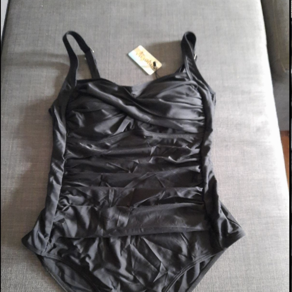 XXL pin up style onepiece